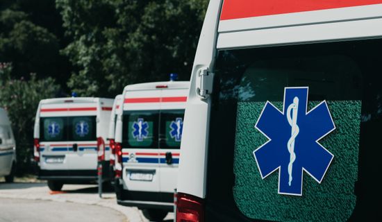 突泉救护车转运病人过路高速收费吗?